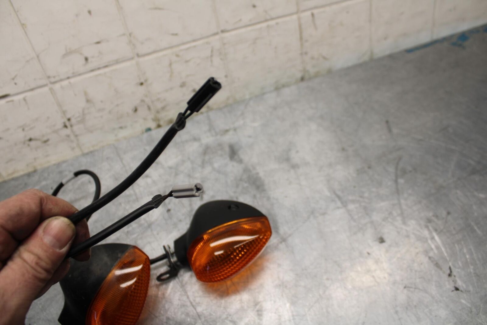 18-21 YAMAHA XSR700 REAR LEFT RIGHT TURN SIGNALS LIGHT INDICATORS