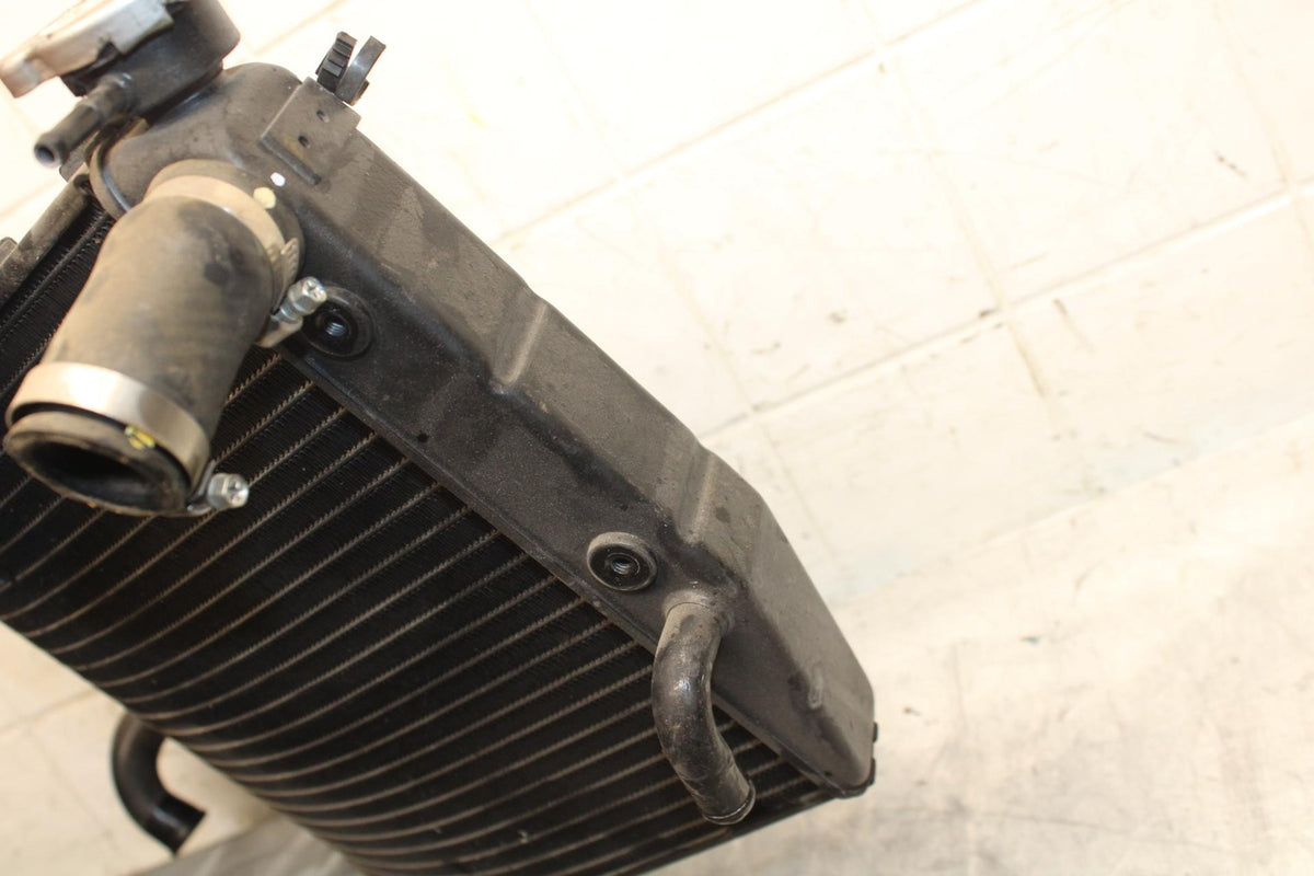 04-06 YAMAHA YZF R1 ENGINE RADIATOR MOTOR COOLER COOLING RADIATER BB491