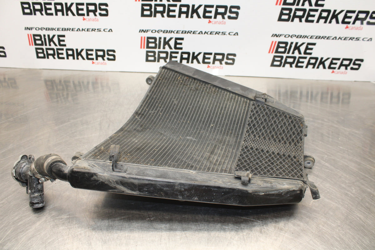 06-07 HONDA CBR1000RR ENGINE RADIATOR MOTOR COOLER COOLING RADIATER BB166
