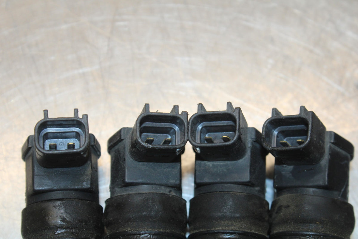 00-01 HONDA CBR929RR IGNITION COILS COIL SPARK PLUG CAPS BB925