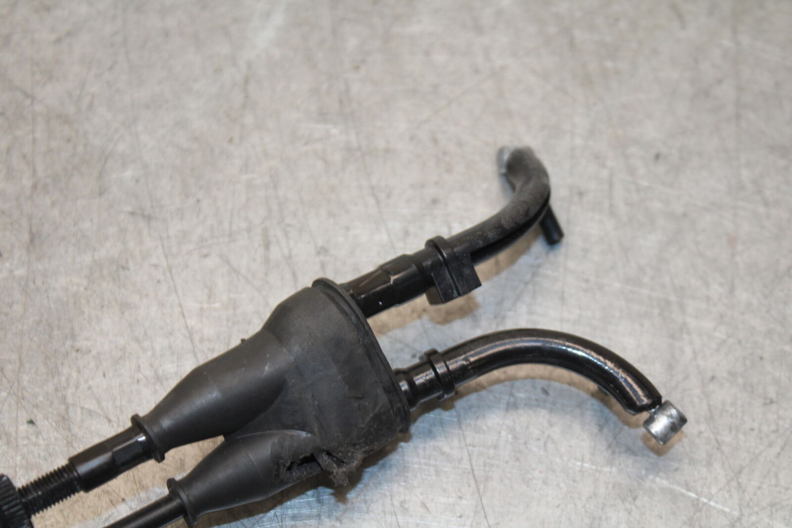 13-18 KAWASAKI NINJA ZX6R THROTTLE CABLES LINES 54012-0586 BB666