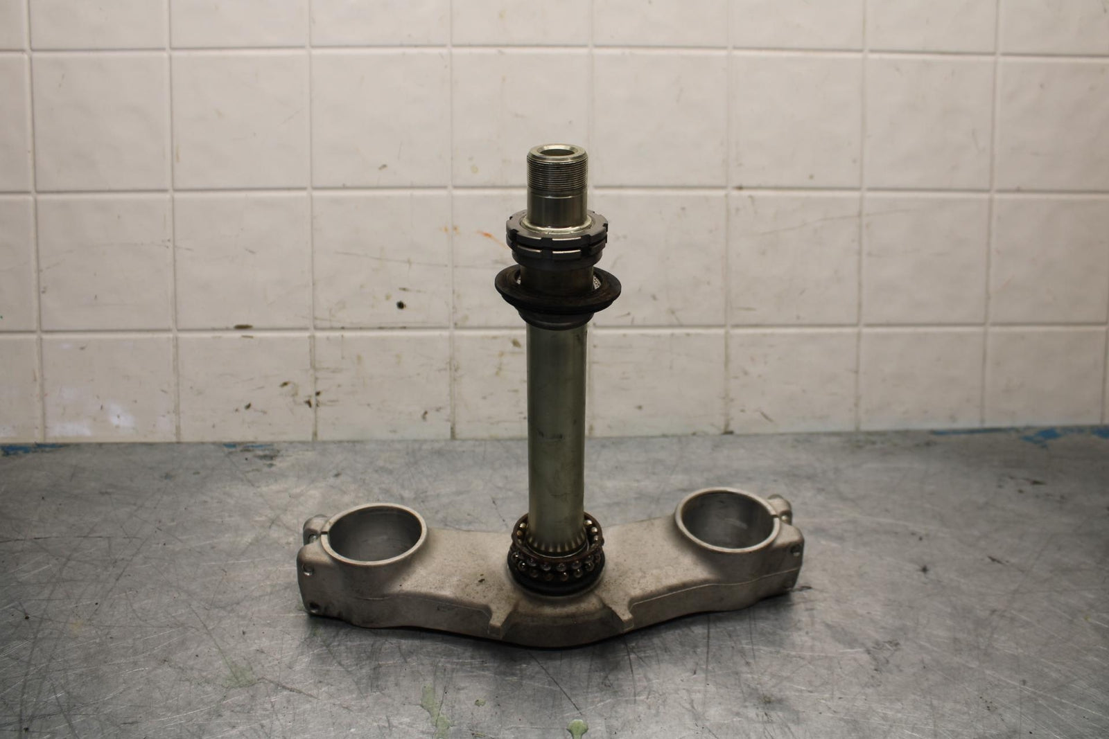 11-15 KAWASAKI ZX1000R FRONT FORKS CLAMP LOWER TRIPLE TREE STEM BB445