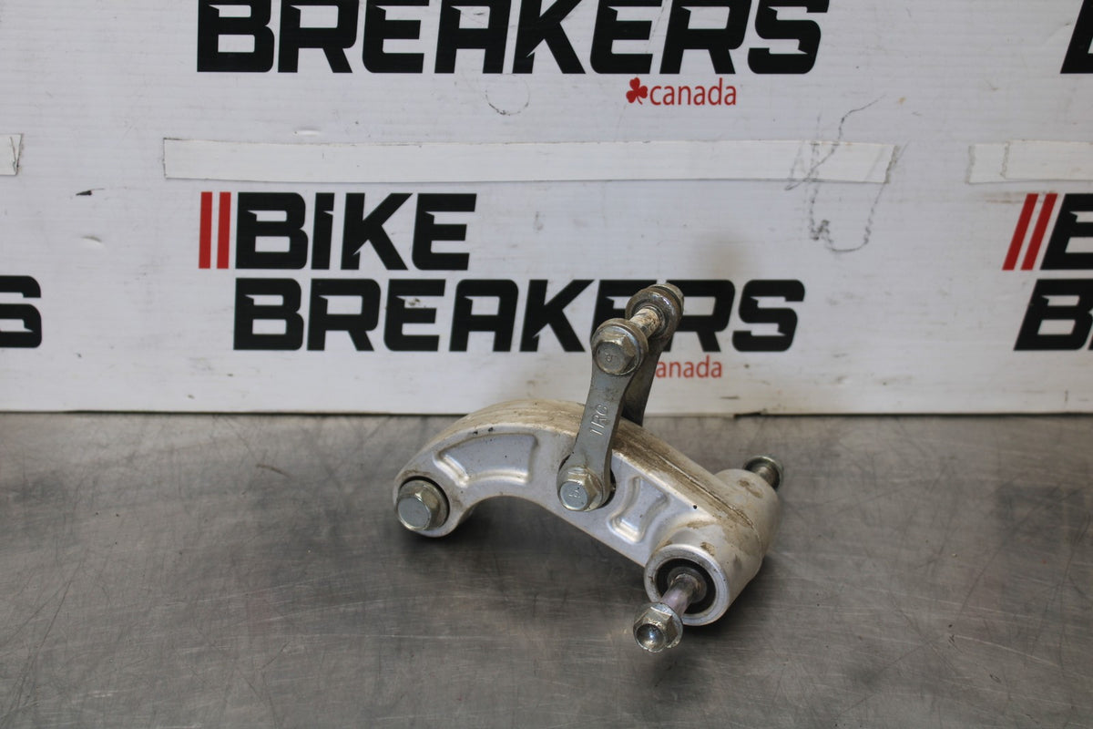 15-17 YAMAHA FJ09 REAR DOGBONE SHOCK LINKAGE LINK BB906