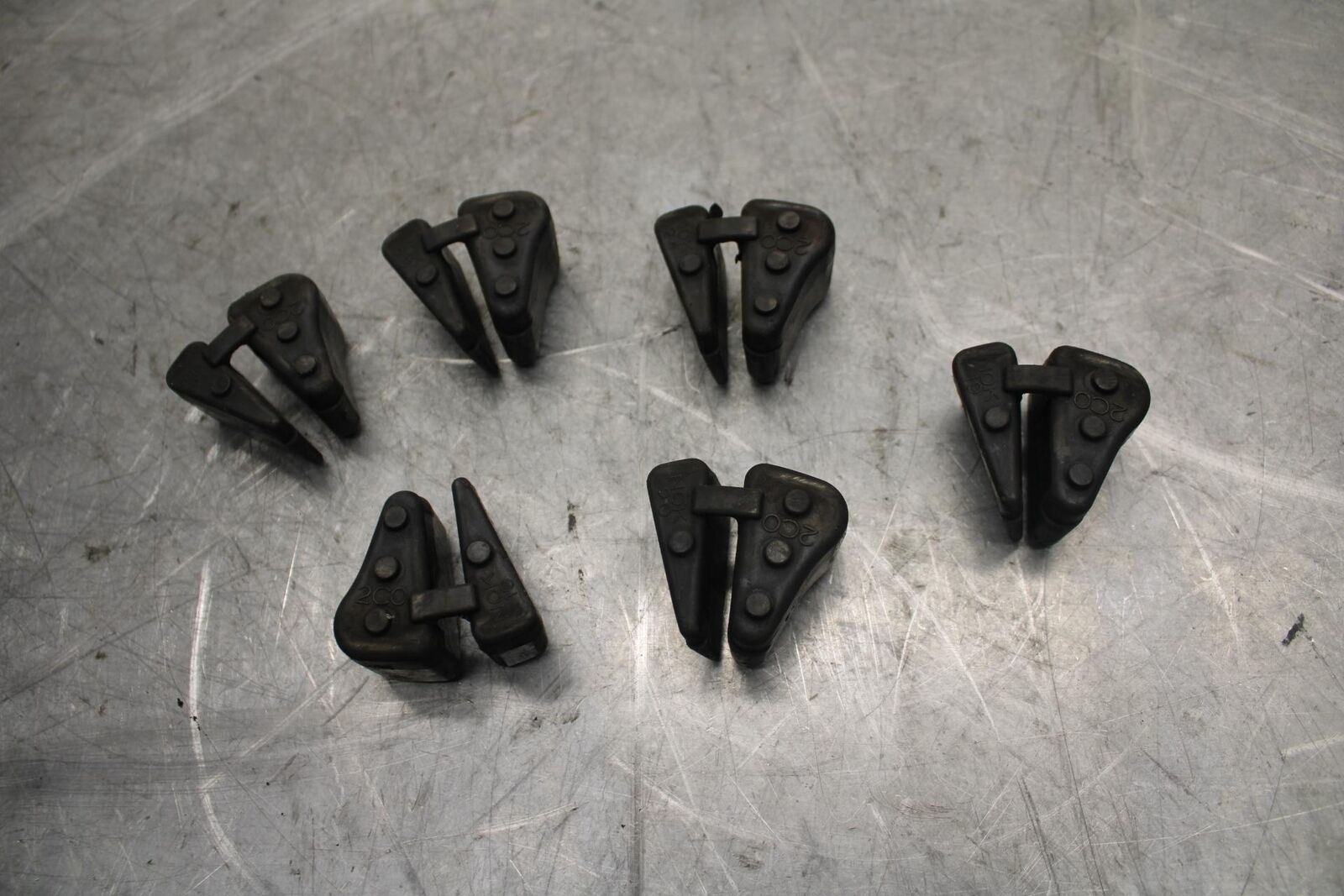 2013 Yamaha YZF R1 REAR HUB SHOCK DAMPERS CUSH ABSORBERS 2C0-25364-00-00  BB507