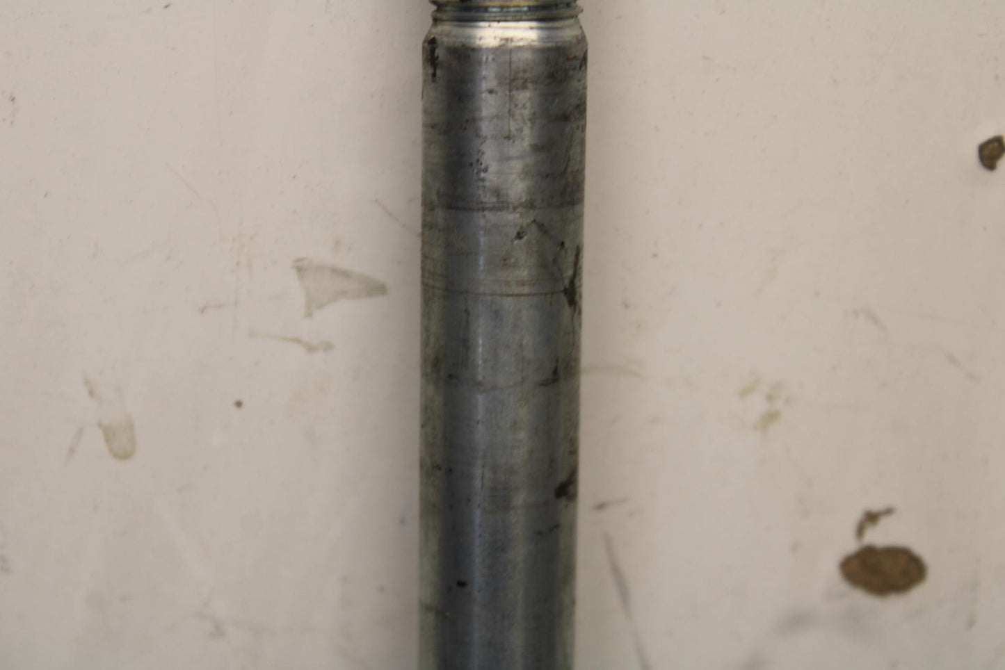 2006 Suzuki SV650 FRONT WHEEL RIM AXLE PIVOT BOLT BB93