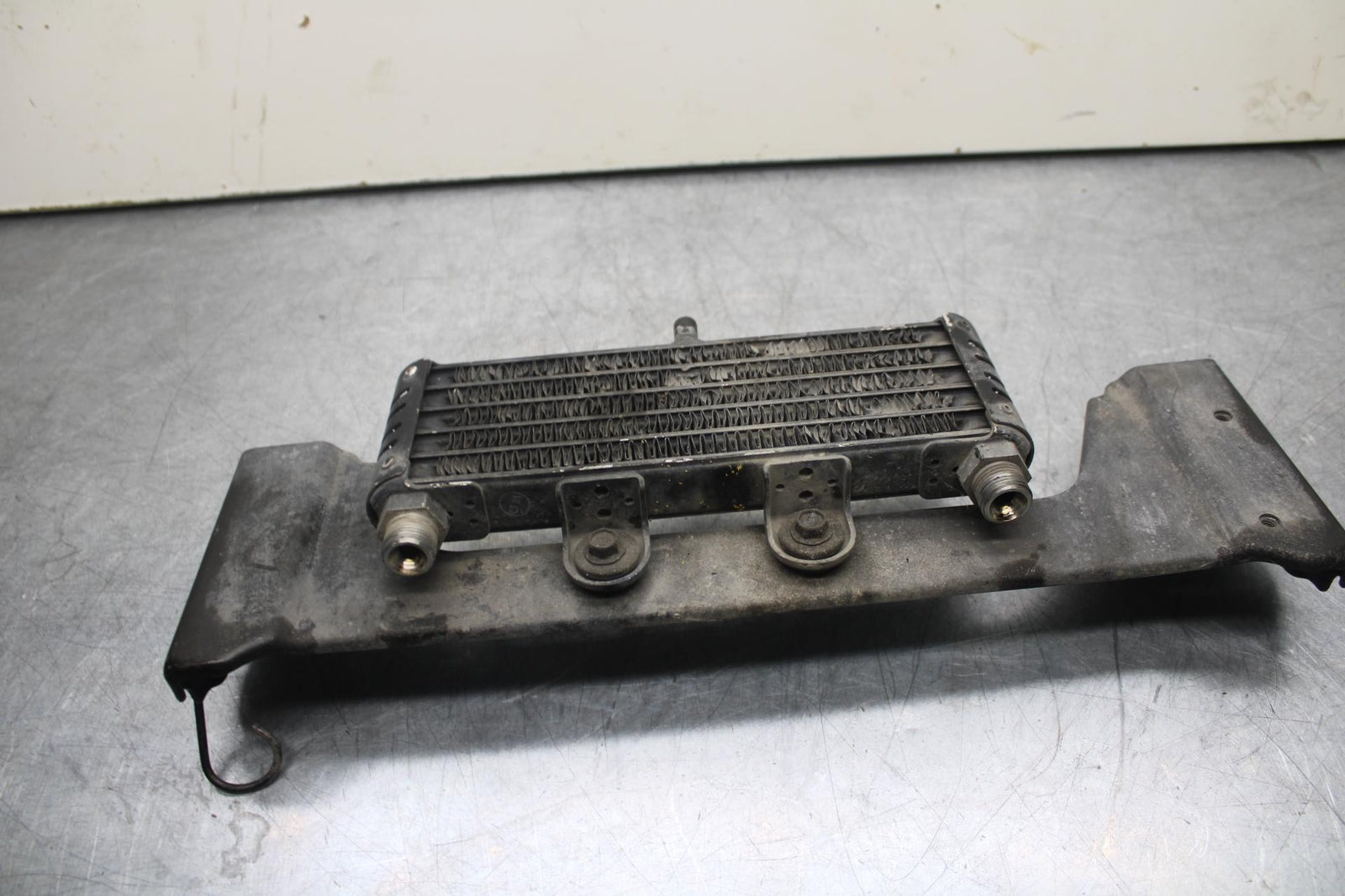 1988 Yamaha FZ600 ENGINE MOTOR OIL COOLER  BB601