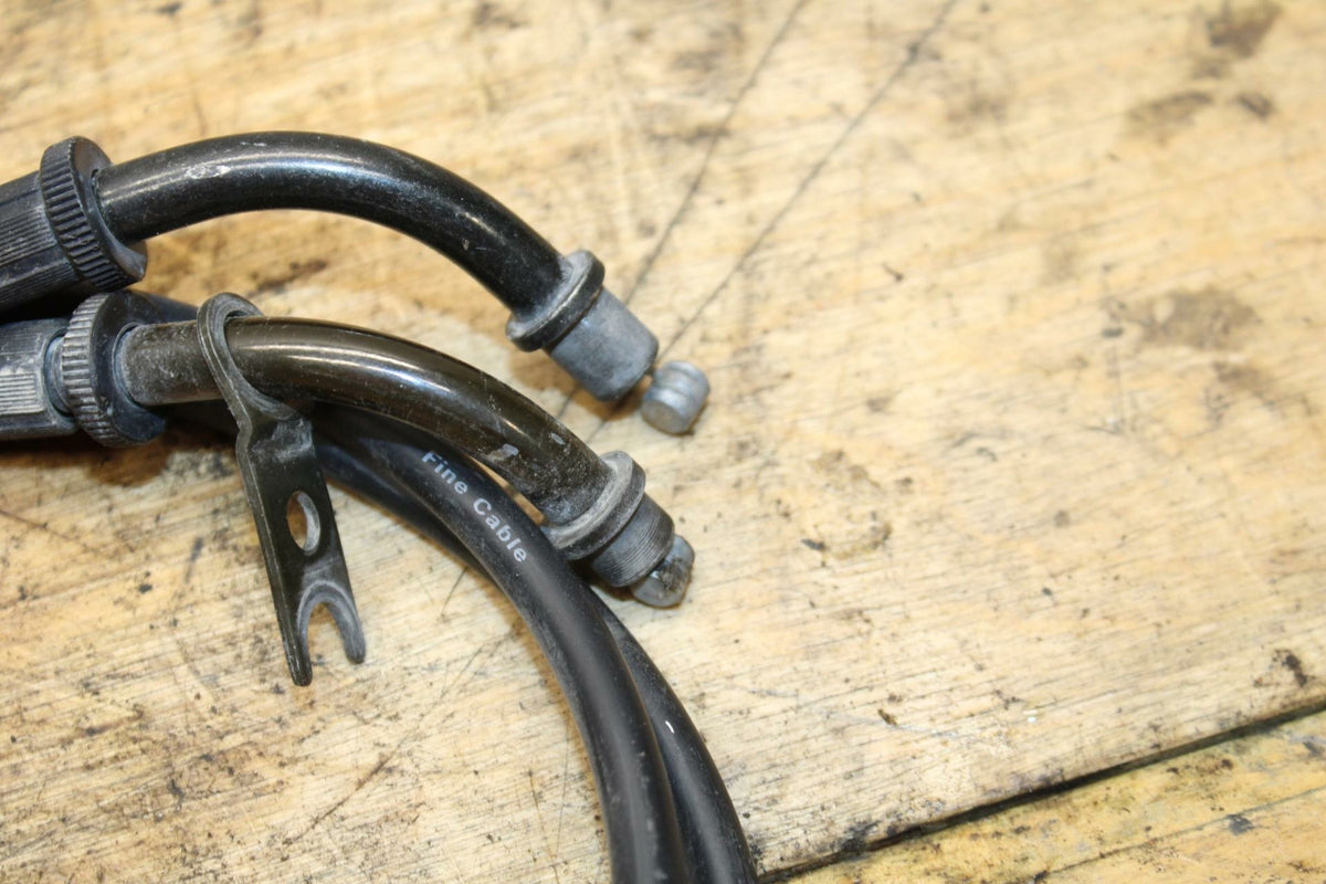 07-11 SUZUKI VSTROM 650 THROTTLE CABLES LINES BB340