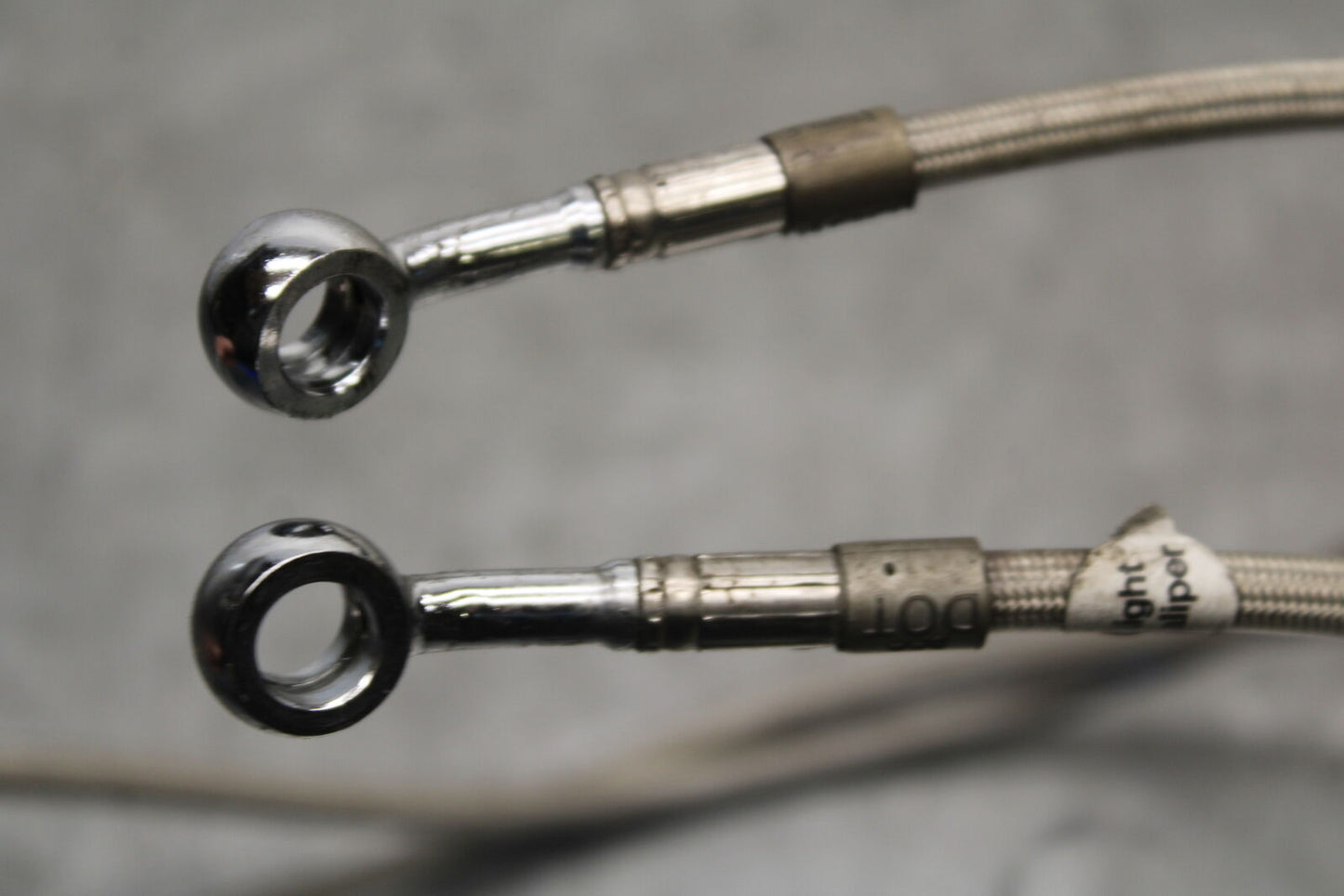 05-06 SUZUKI GSXR1000 AFTERMARKET BRAIDED FRONT BRAKE CALIPER HOSES LINES BB677