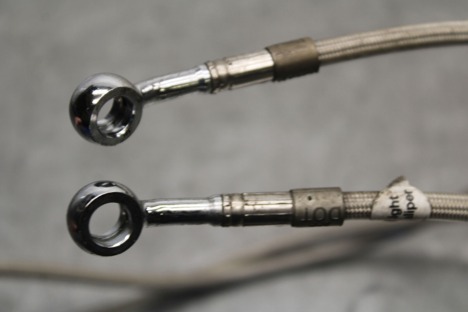 05-06 SUZUKI GSXR1000 AFTERMARKET BRAIDED FRONT BRAKE CALIPER HOSES LINES BB677