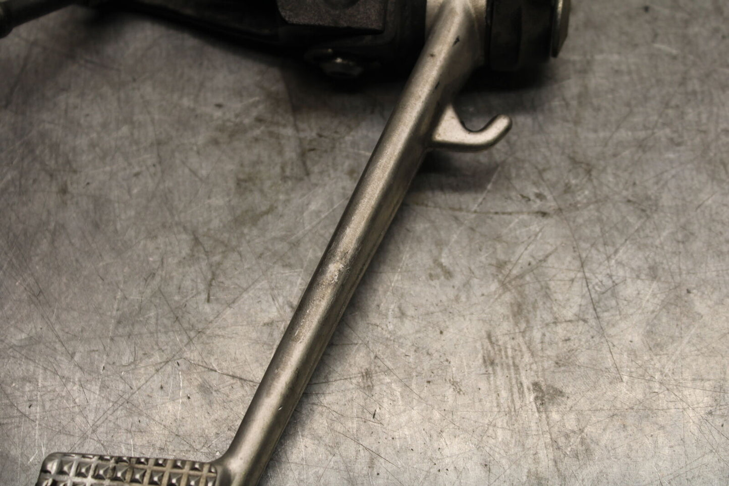 13-18 KAWASAKI NINJA ZX6R REAR BACK BRAKE MASTER CYLINDER W RESERVOIR BB682