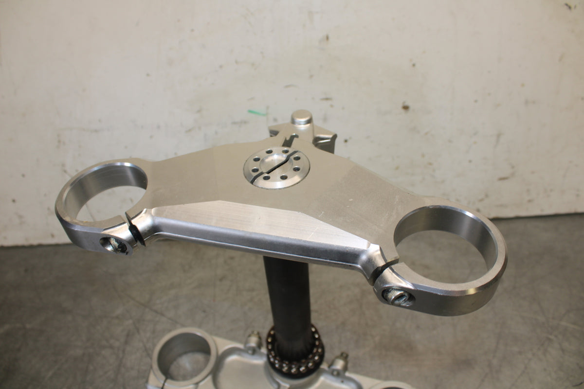 08-10 DUCATI 848 FRONT FORKS CLAMP TRIPLE TREE STEM SET BB705