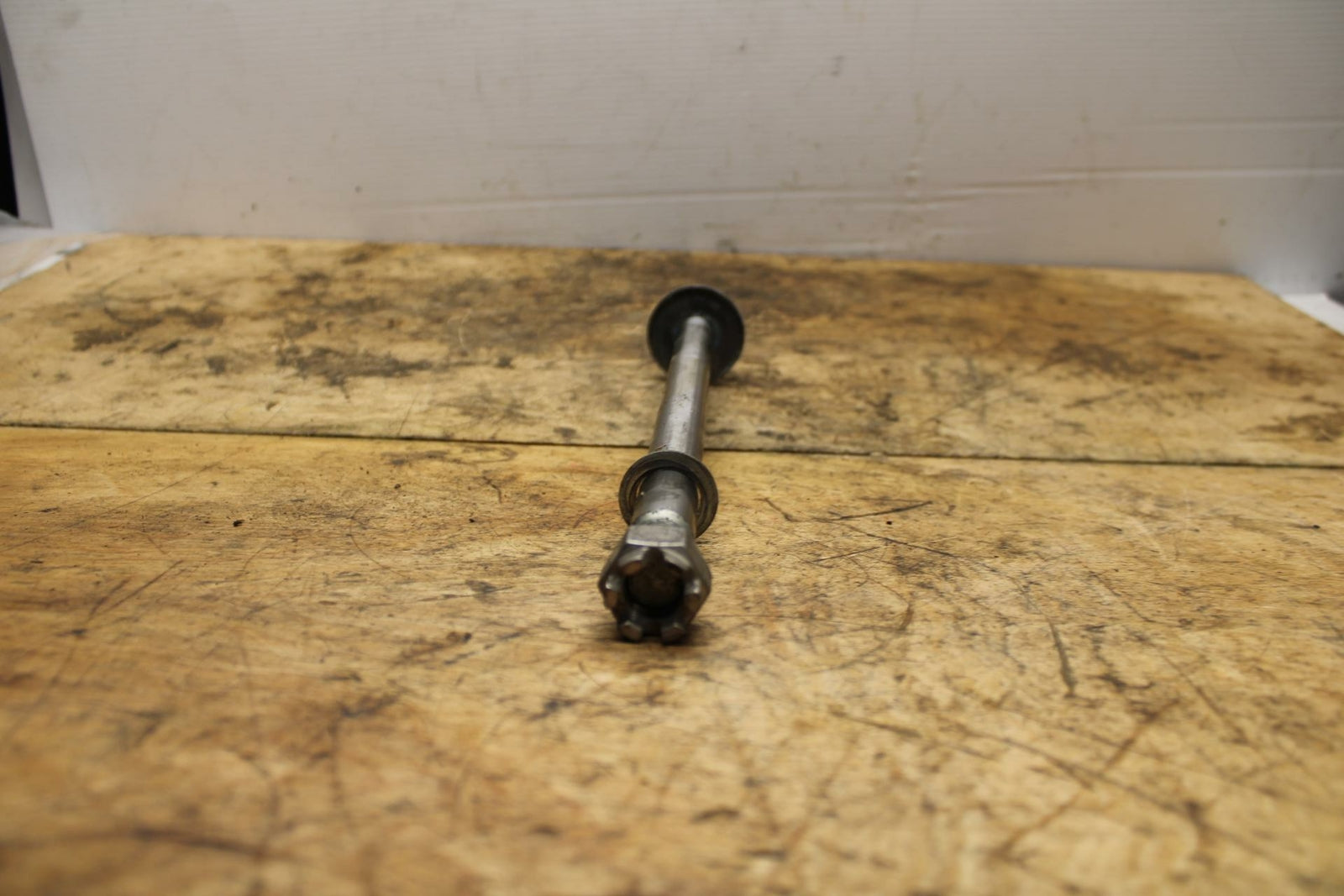 05-08 KAWASAKI VULCAN 1500 VN1500N CLASSIC REAR AXLE BACK WHEEL PIVOT BOLT BB343