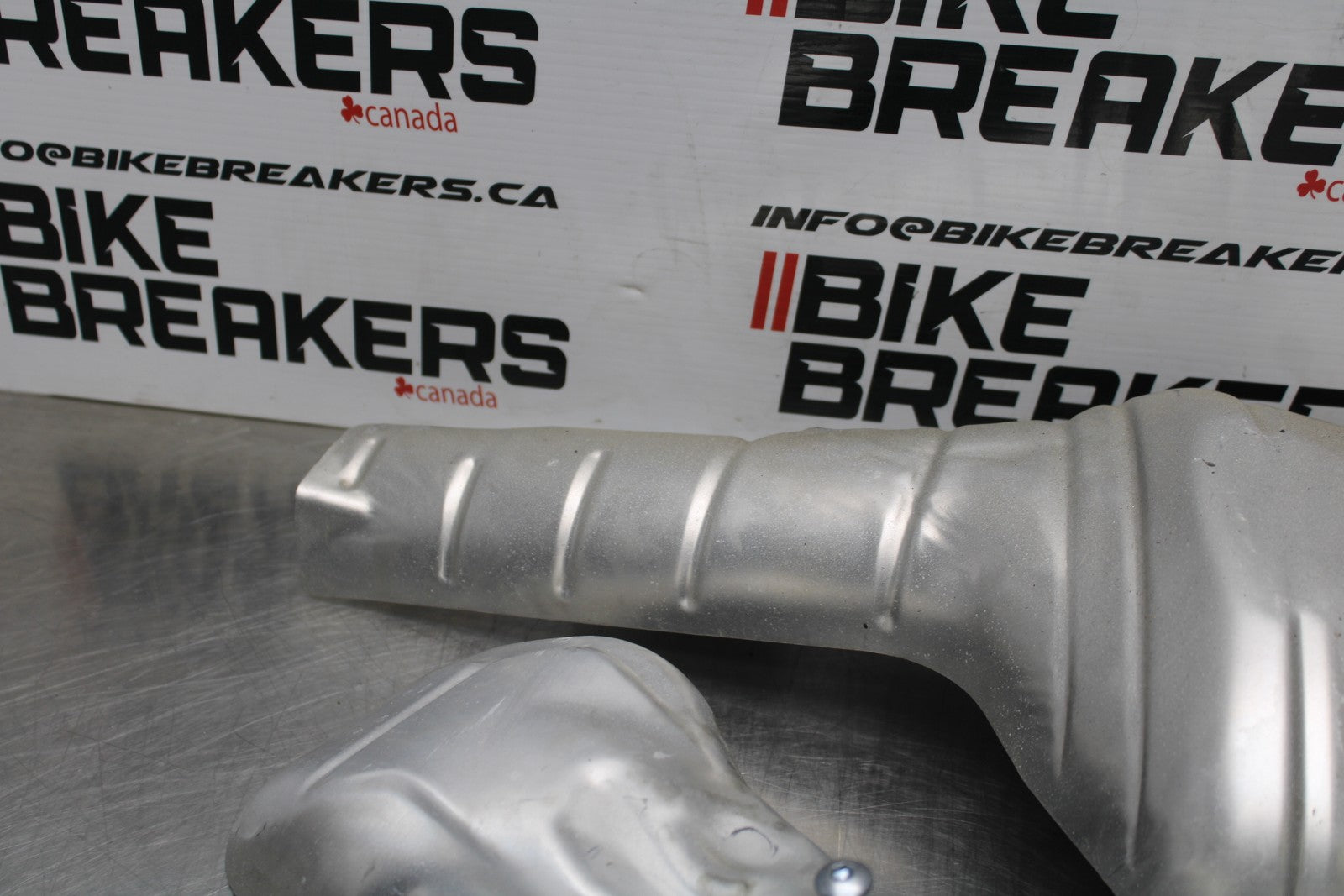 13-24 HONDA CBR600RR MUFFLER EXHAUST PIPE COVER HEAT SHIELD GUARD BB772