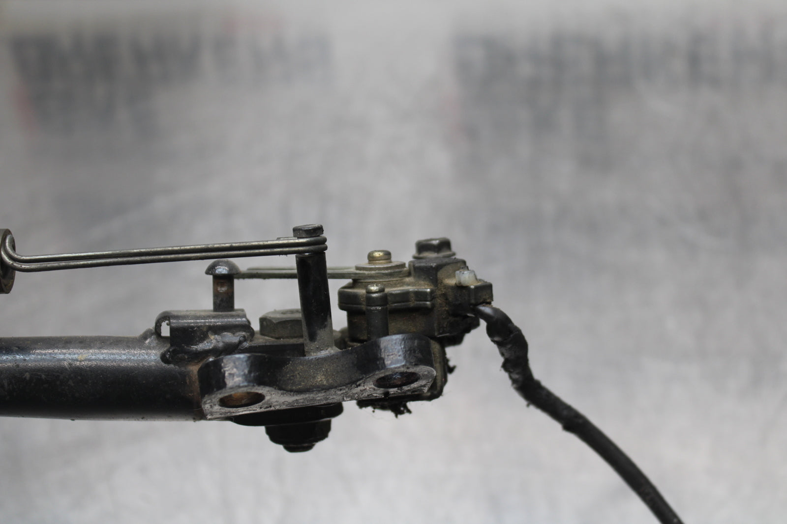 04-05 KAWASAKI NINJA ZX10R KICKSTAND SIDE KICK STAND BB163