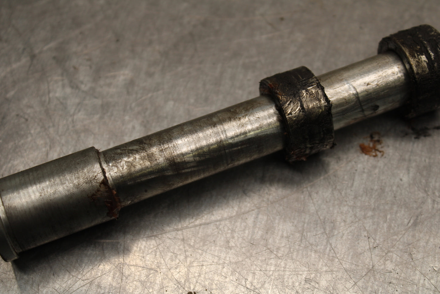 14-15 KAWASAKI NINJA 650 EX650F ABS FRONT WHEEL RIM AXLE PIVOT BOLT BB741