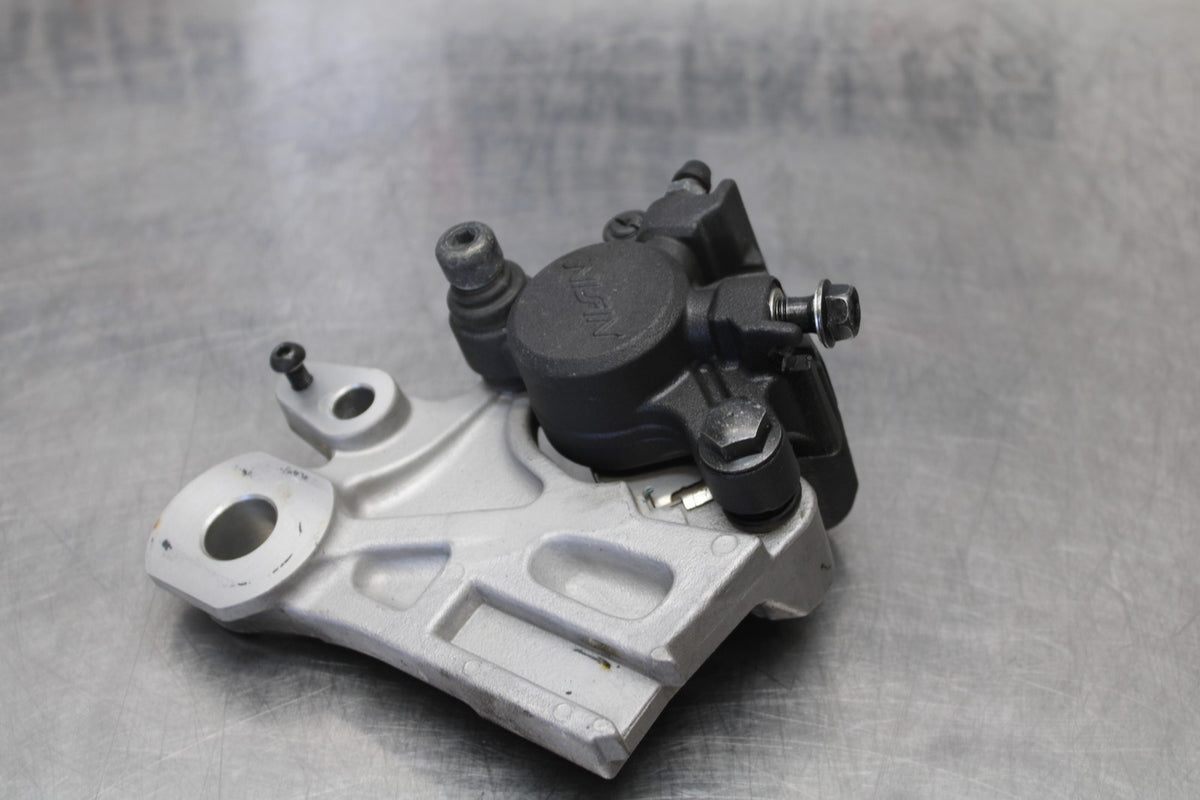 22-25 YAMAHA YZF R7 REAR BACK BRAKE CALIPER W MOUNT BRACKET BB182
