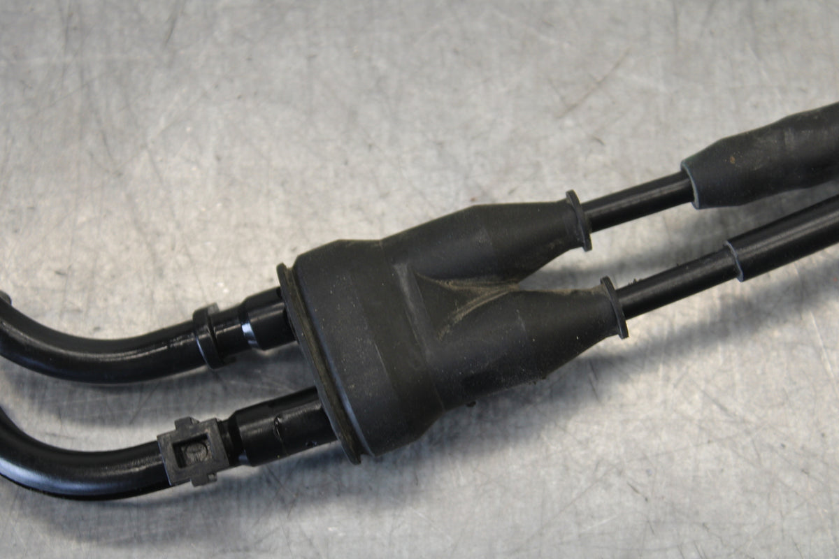 09-14 YAMAHA YZF R1 THROTTLE CABLES LINES 14B-26302-01-00 BB696