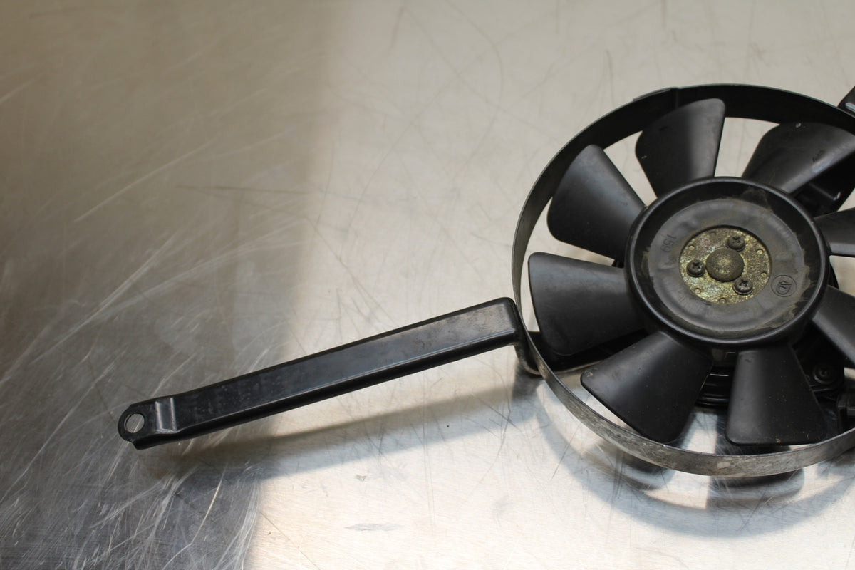 96 YAMAHA YZF750R ENGINE RADIATOR COOLING FAN BB137