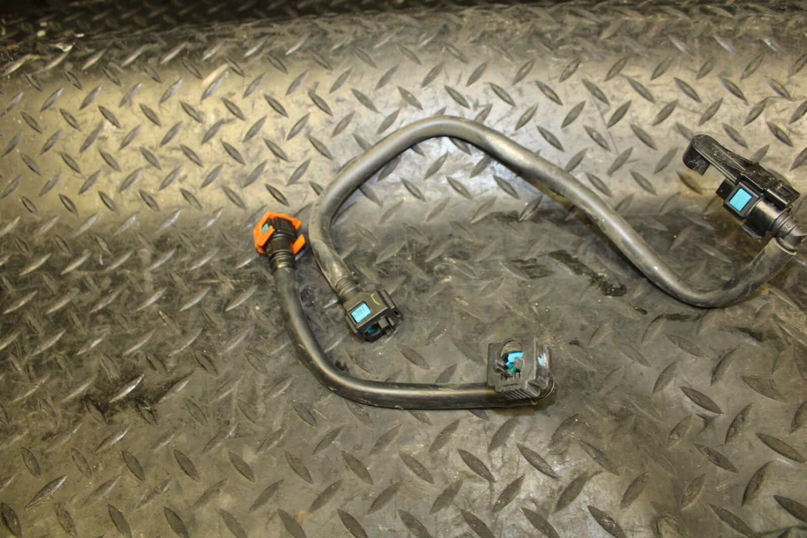 09-14 YAMAHA YZF R1 FUEL HOSE GAS LINE TUBE PIPE BB192