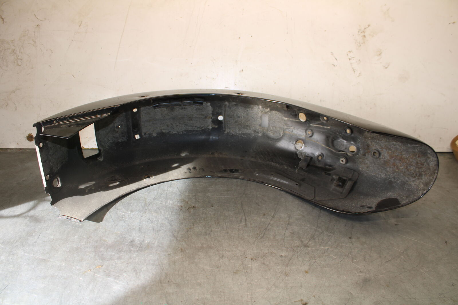 05-06 YAMAHA ROAD STAR XV1700A REAR BACK WHEEL FENDER MUD GUARD BB703