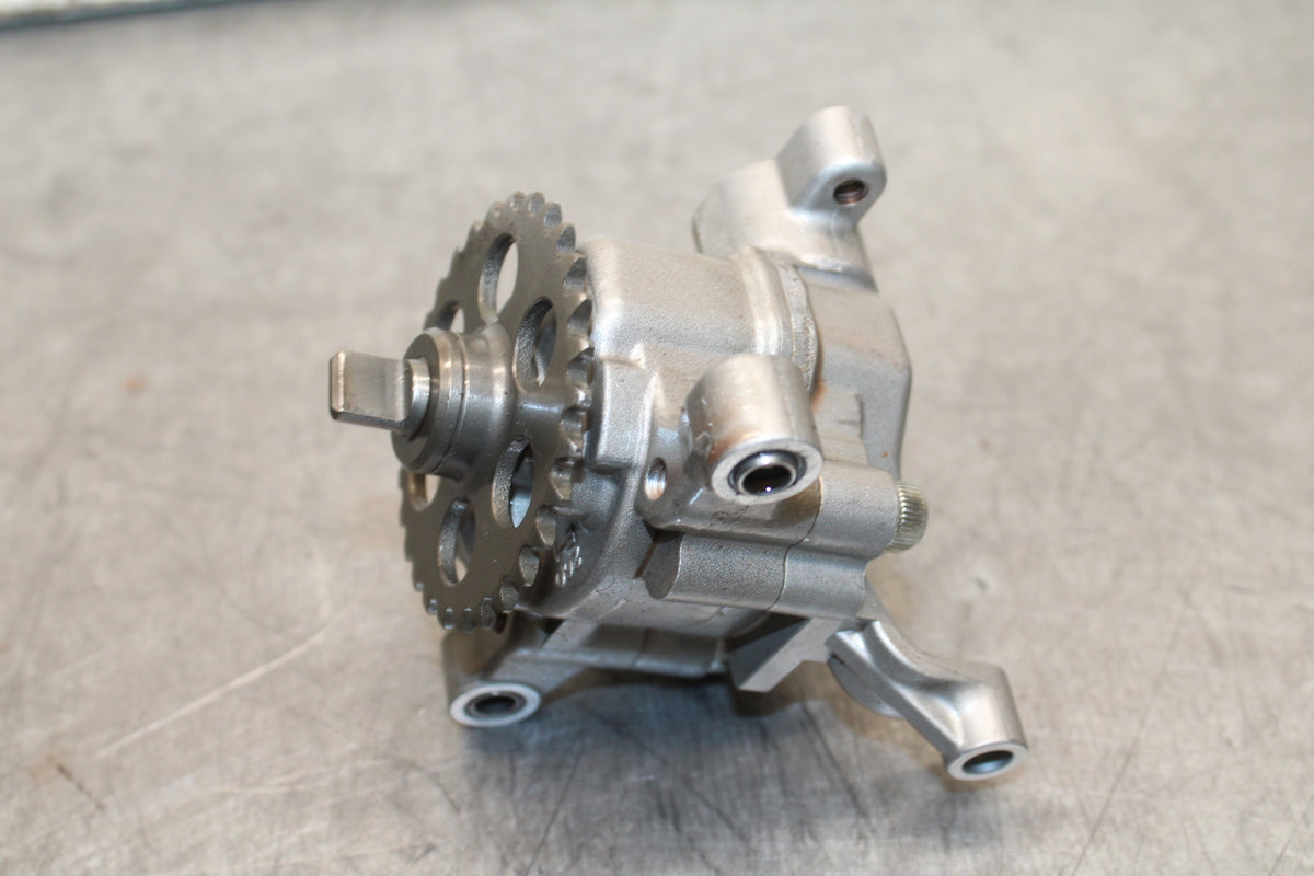 06 YAMAHA YZF R6 ENGINE MOTOR OIL PUMP BB716