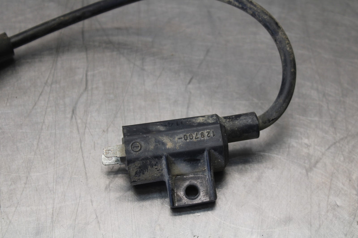 06 KAWASAKI KLR650 IGNITION COIL SPARK PLUG CAP  BB919