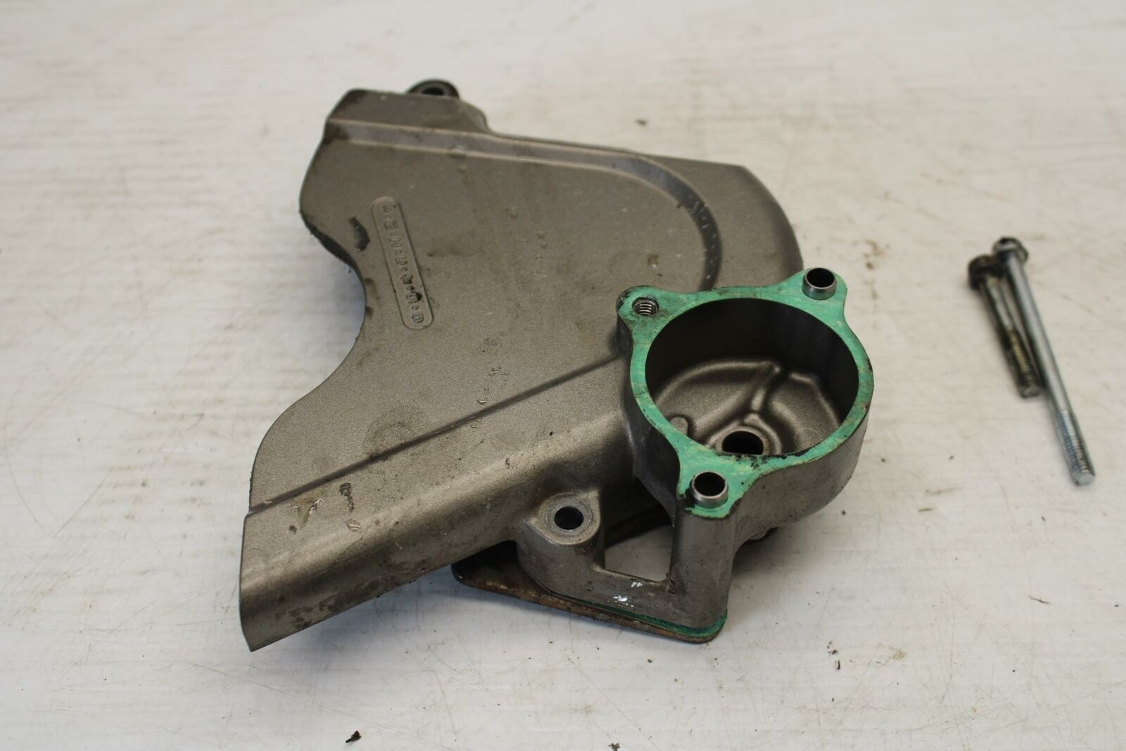 04-05 HONDA CBR1000RR ENGINE SPROCKET COVER BB285