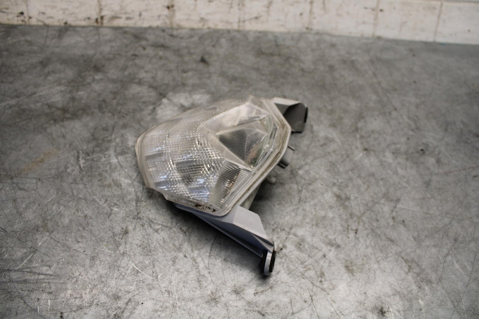 09-12 KAWASAKI NINJA ZX6R ZX600R REAR TAIL TAILLIGHT BACK BRAKE LIGHT BB544