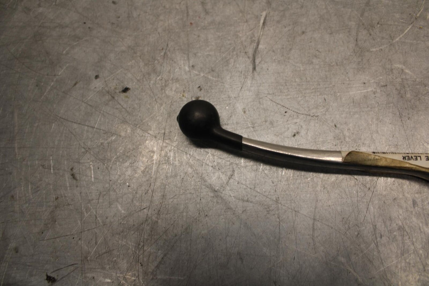 1975 Suzuki GT550 750 RIGHT CLIPON HANDLEBAR BRAKE LEVER 57420-45010 BB36