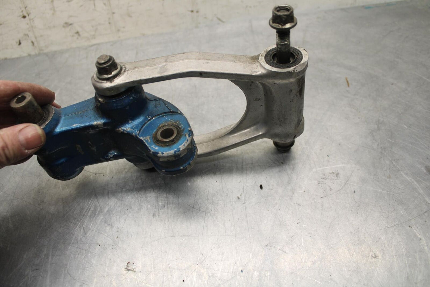 85-88 HONDA NS400R NC19 NSR400 NS400RG REAR DOGBONE SHOCK LINKAGE LINK BB32
