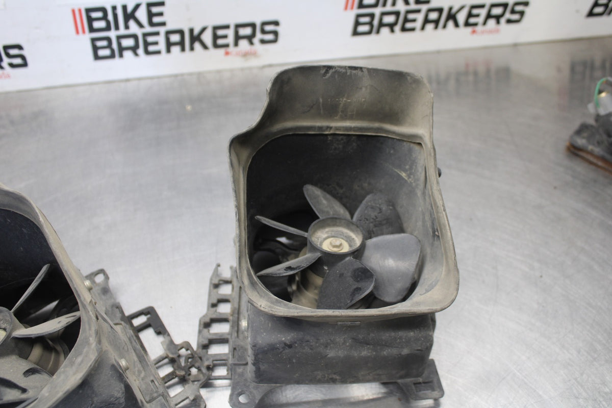 88-00 HONDA GOLDWING 1500 ENGINE RADIATOR COOLING FAN SET PAIR BB883