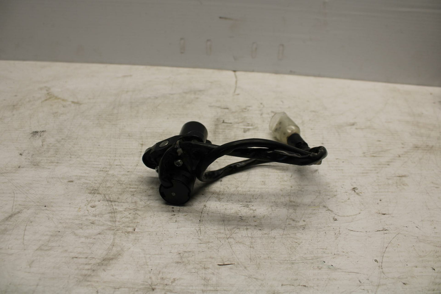 15-17 YAMAHA YZF R3 IGNITION LOCK W NO KEY BB293