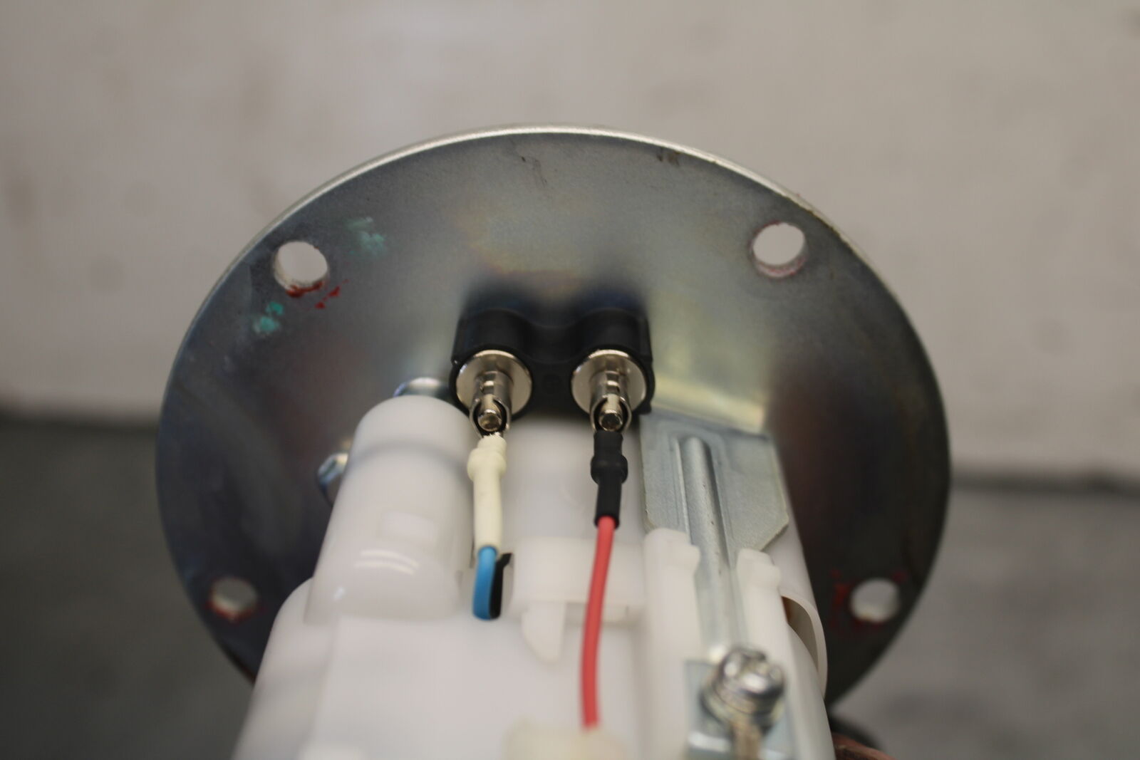 18-23 KAWASAKI NINJA 400 FUEL PUMP GAS PETROL SENDER UNIT BB660