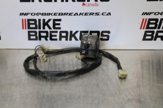 04-05 YAMAHA YZF R1 LEFT CLIP ON HANDLE HORN SIGNALS SWITCH SWITCHES  BB173