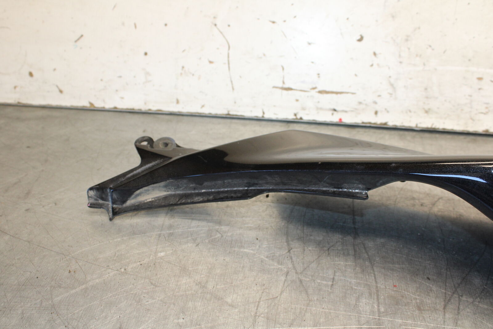 19-22 KAWASAKI Z400 RIGHT REAR BACK TAIL FAIRING COWL SHROUD BB708