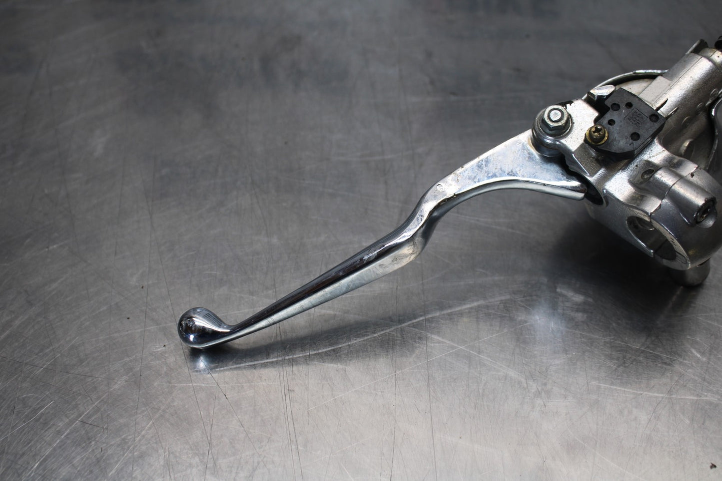 03-08 KAWASAKI VULCAN 1600 FRONT BRAKE MASTER CYLINDER BB196