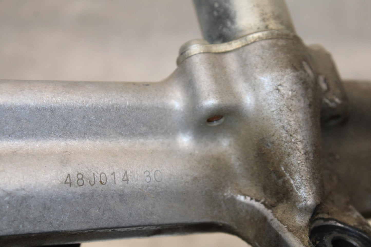 2015 Suzuki GSXR750 STEERING DAMPER STABILIZER BB595