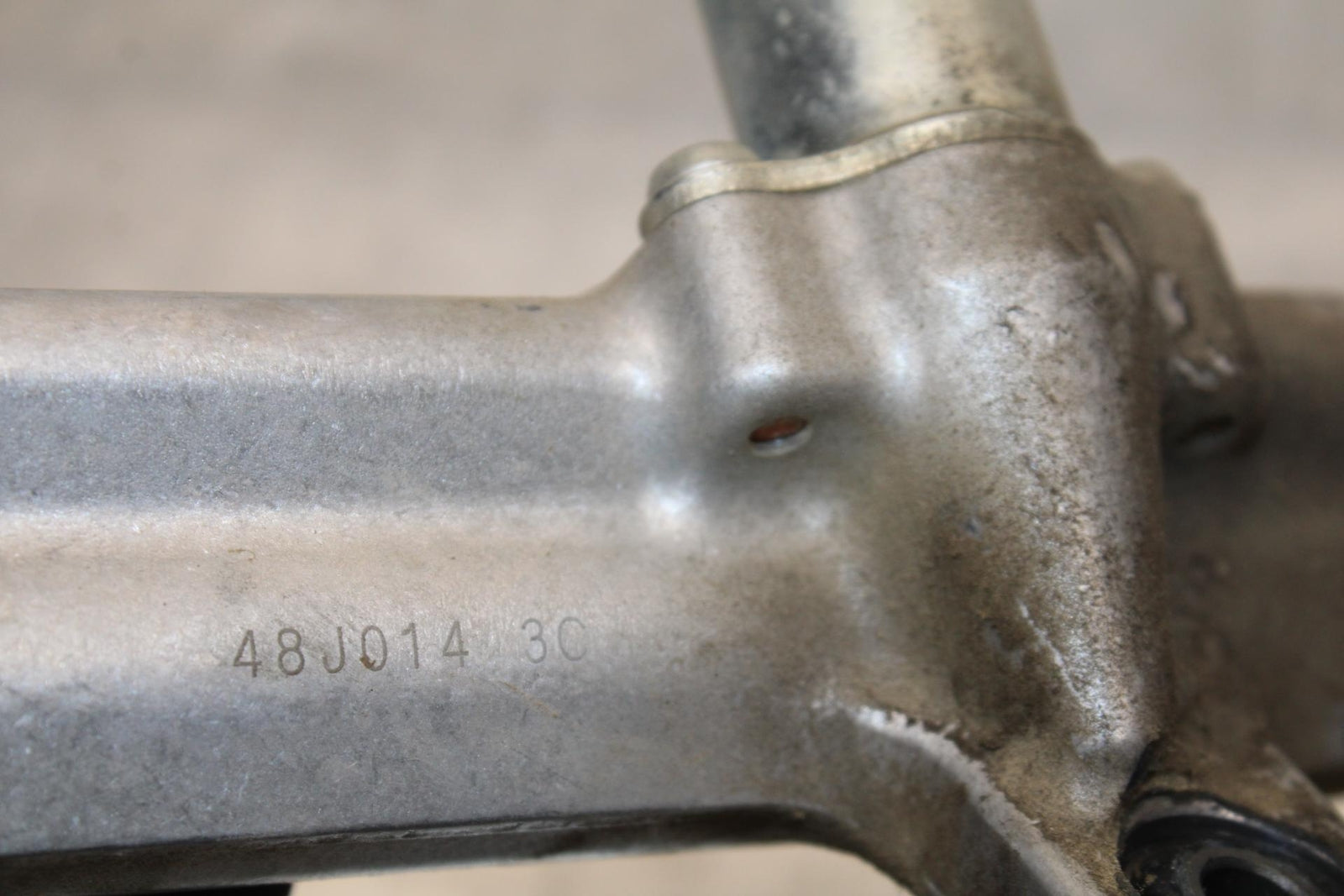 2015 Suzuki GSXR750 STEERING DAMPER STABILIZER BB595