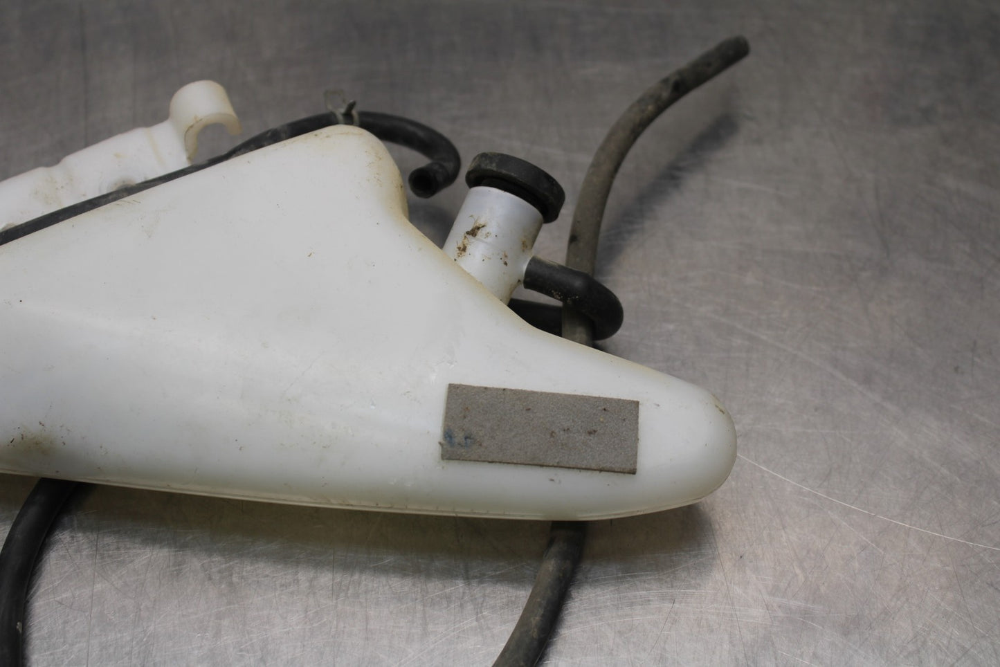 11-22 SUZUKI GSXR 600  COOLANT WATER TANK RESERVOIR BOTTLE BB193