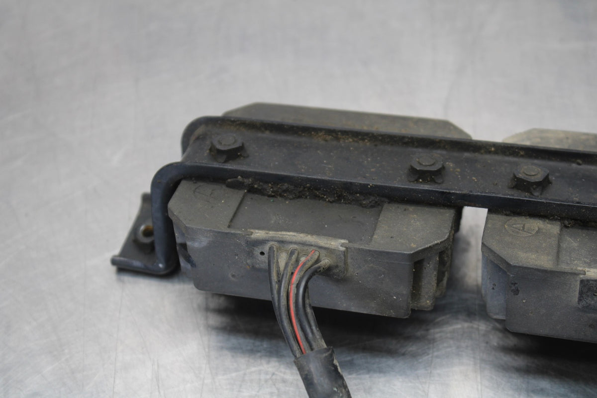 03-08 KAWASAKI VULCAN 1600 RECTIFIER VOLTAGE REGULATOR SET PAIR BB196