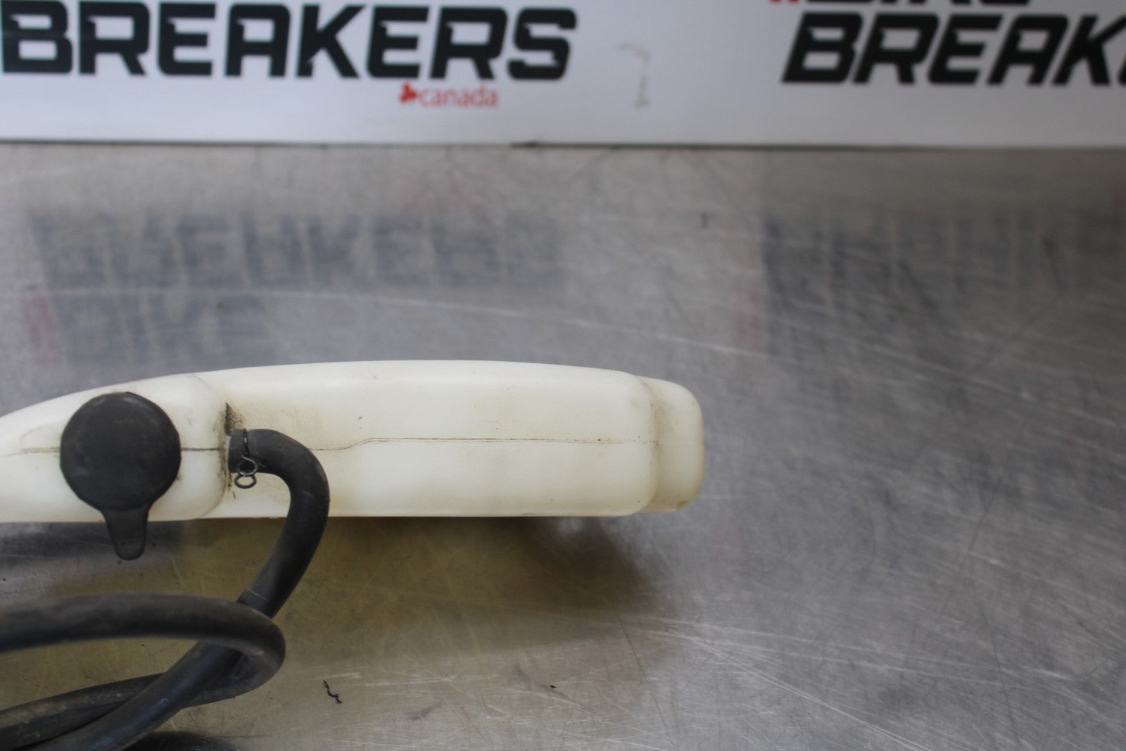 03-08 KAWASAKI VULCAN 1600 COOLANT WATER TANK RESERVOIR BOTTLE BB196