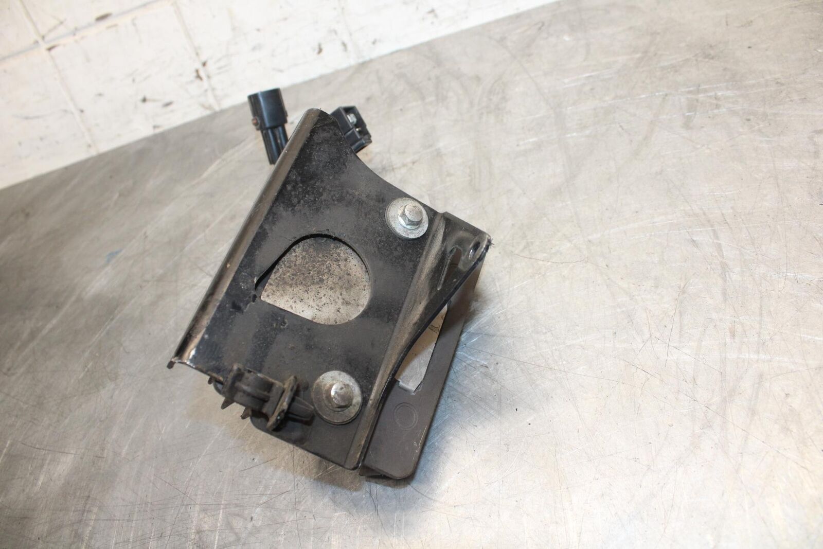 2016 Suzuki Bandit 1250S GSF1250SA ABS RECTIFIER VOLTAGE REGULATOR BB509
