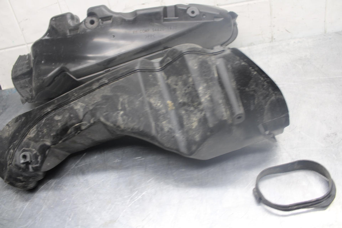 15-21 SUZUKI GSXR600 RIGHT LEFT AIR INTAKE DUCTS BB460