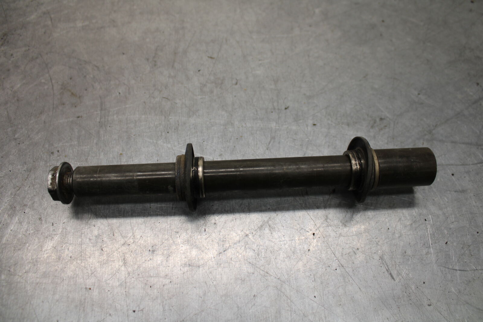 13-18 KAWASAKI NINJA ZX6R FRONT WHEEL RIM AXLE PIVOT BOLT BB118