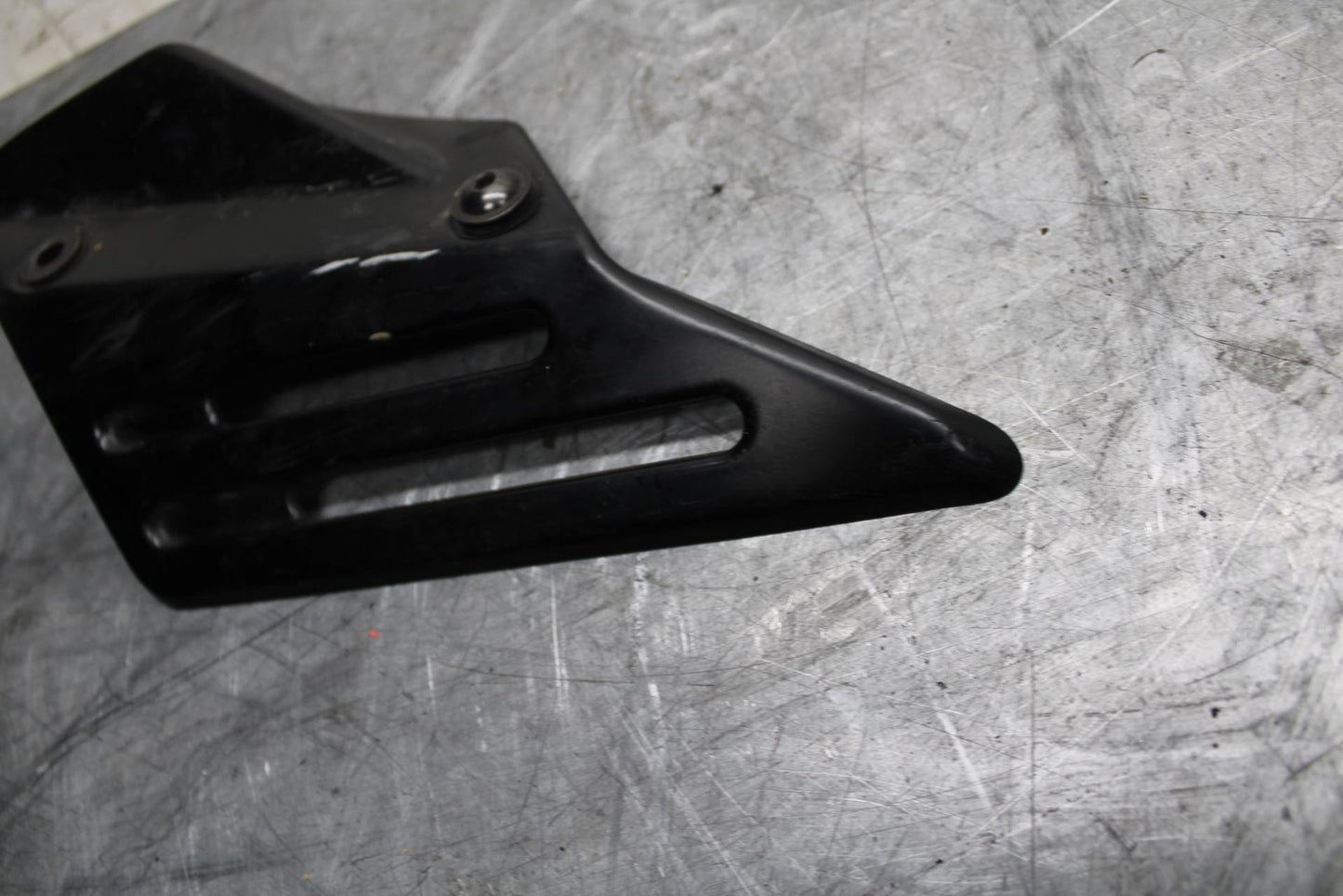 2007 Suzuki GSXR1000  MUFFLER EXHAUST PIPE COVER HEAT SHIELD GUARD BB44