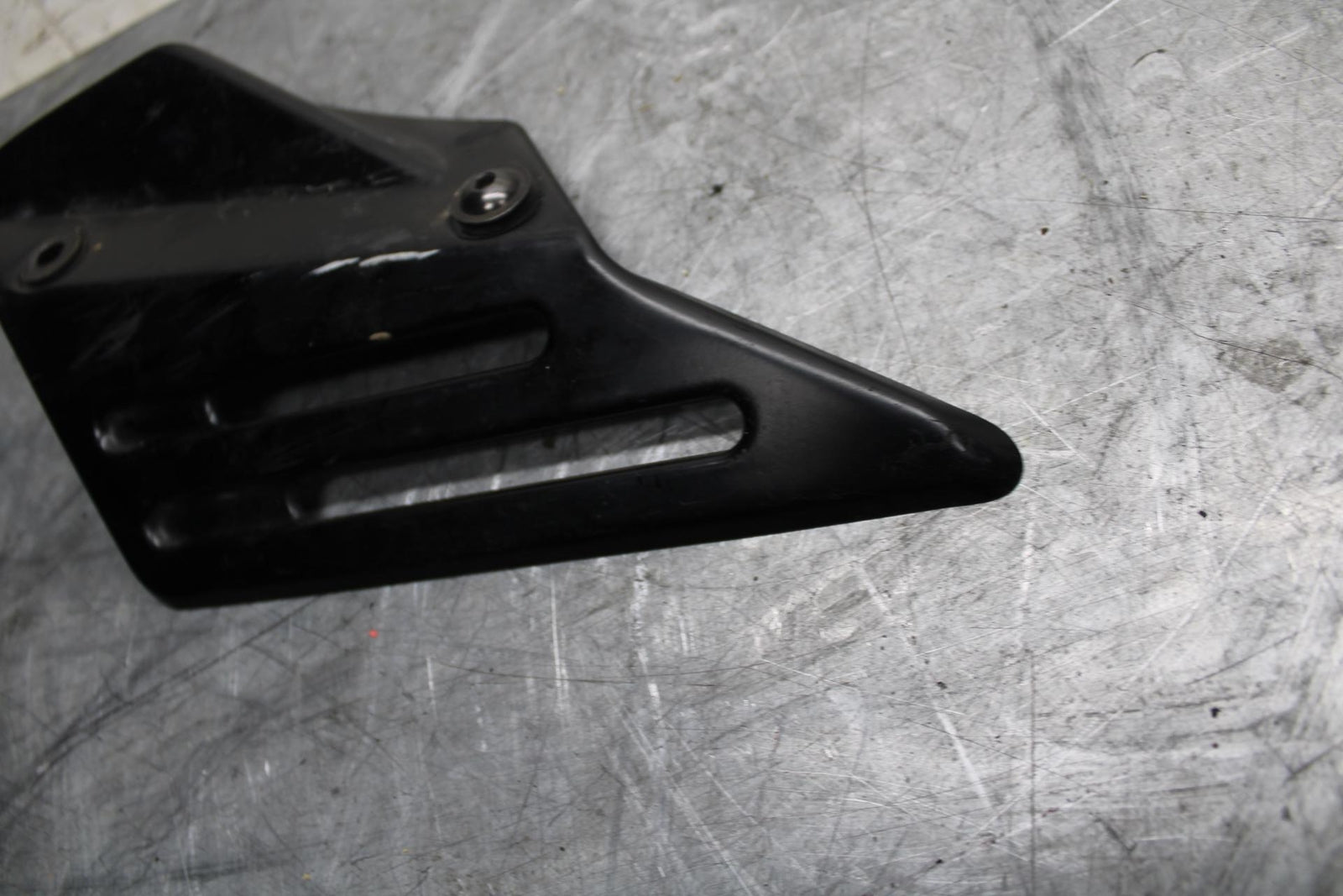 2007 Suzuki GSXR1000  MUFFLER EXHAUST PIPE COVER HEAT SHIELD GUARD BB44