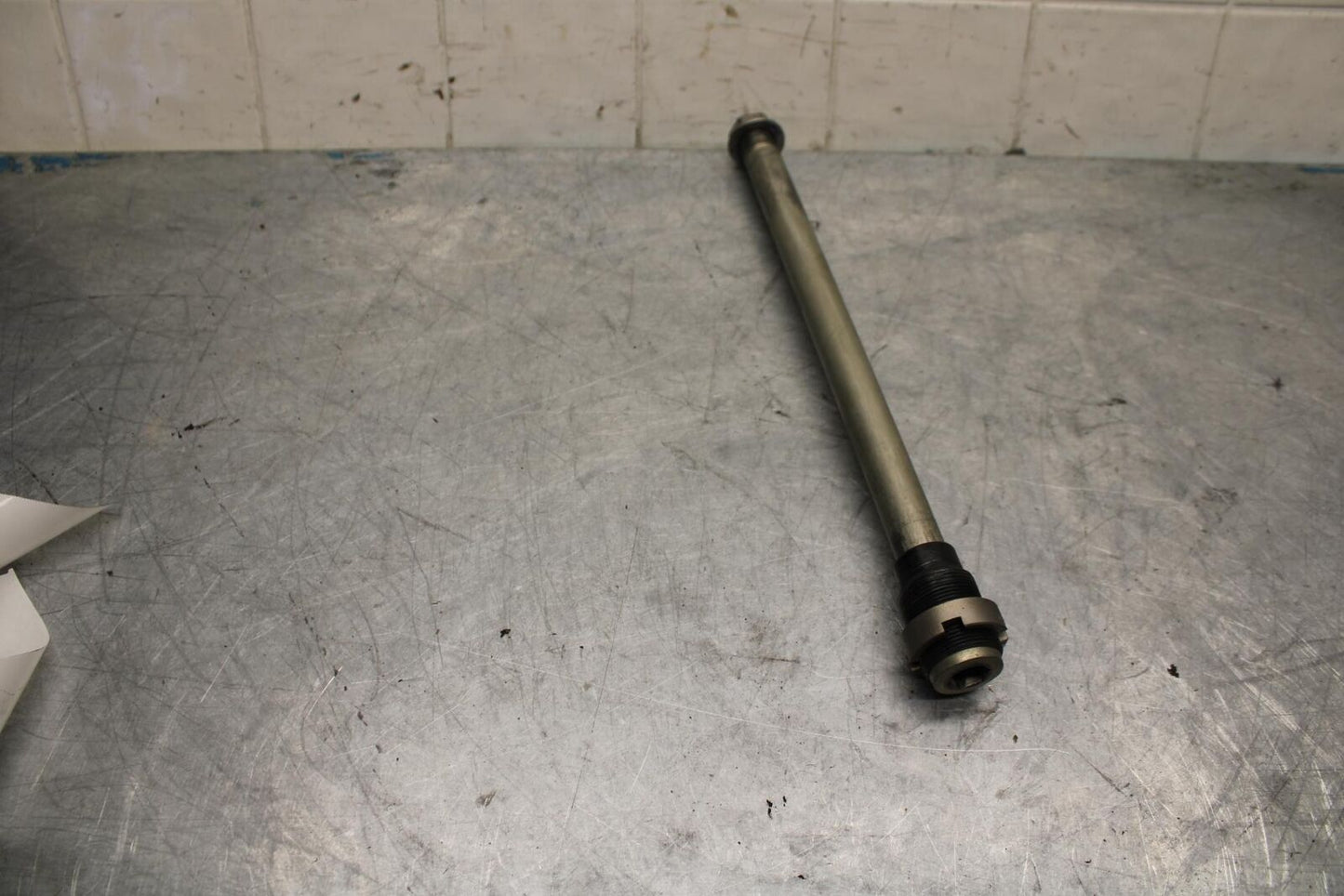 11-15 KAWASAKI ZX1000R REAR BACK SWINGARM BOLT SUSPENSION PIVOT AXLE BB445