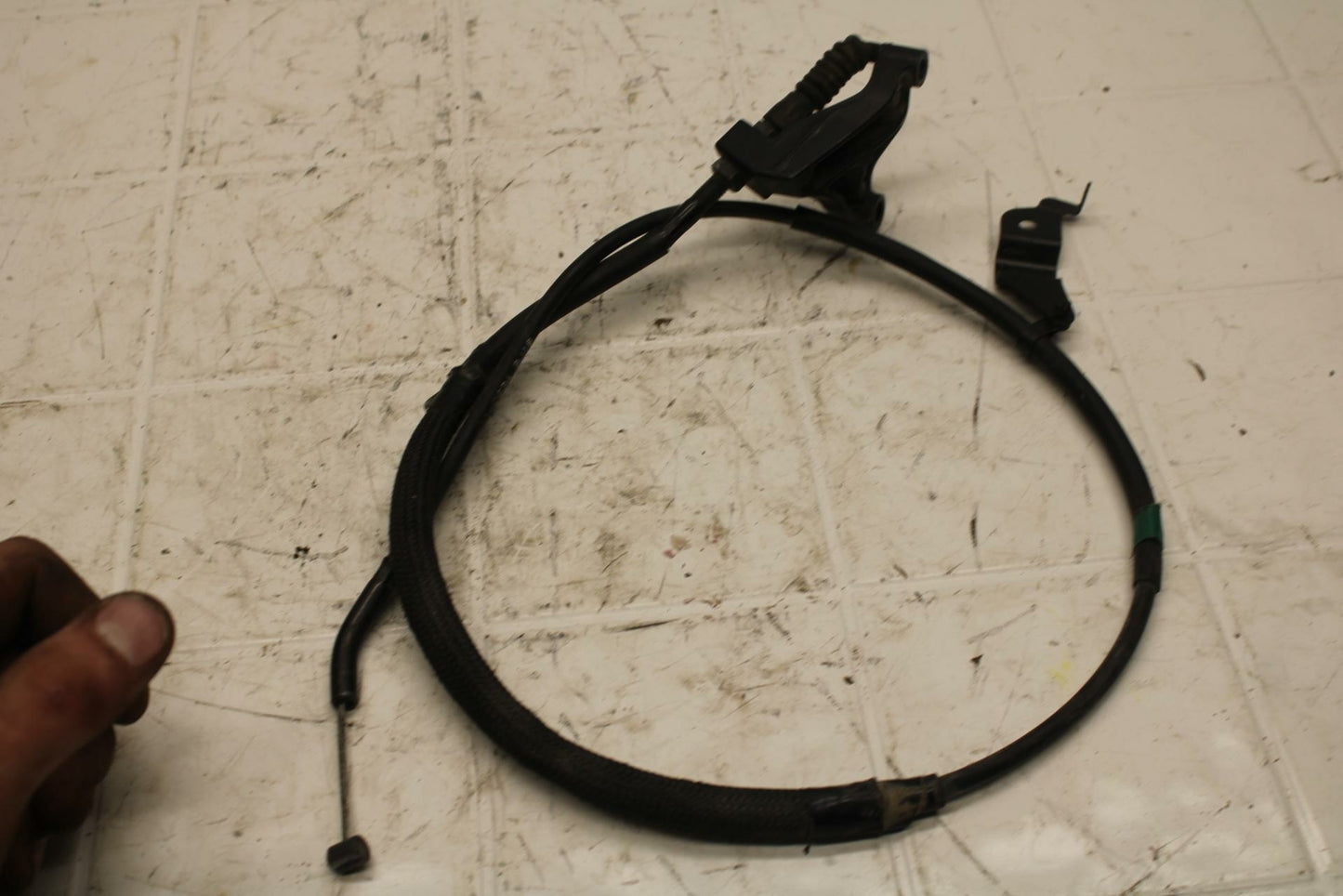 19-20 KAWASAKI NINJA ZX6R CLUTCH CABLE LINE BB407