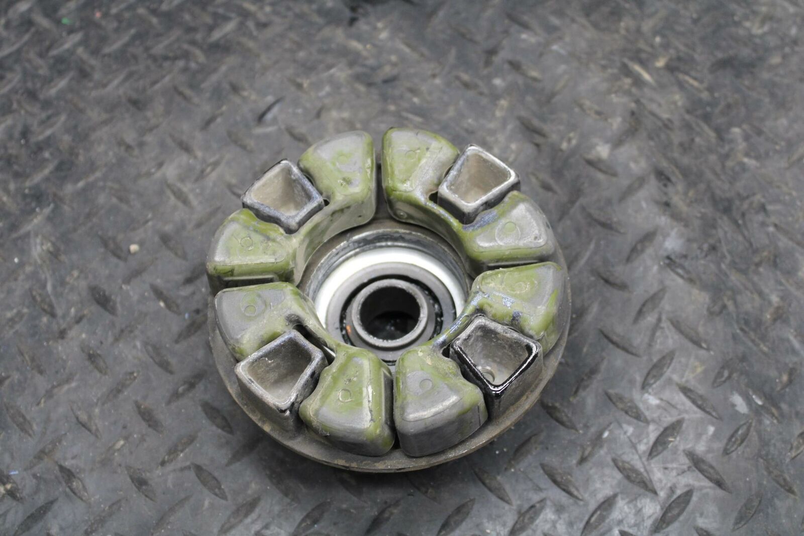 13-18 KAWASAKI NINJA ZX6R REAR HUB W SHOCK DAMPERS CUSH ABSORBERS BB203