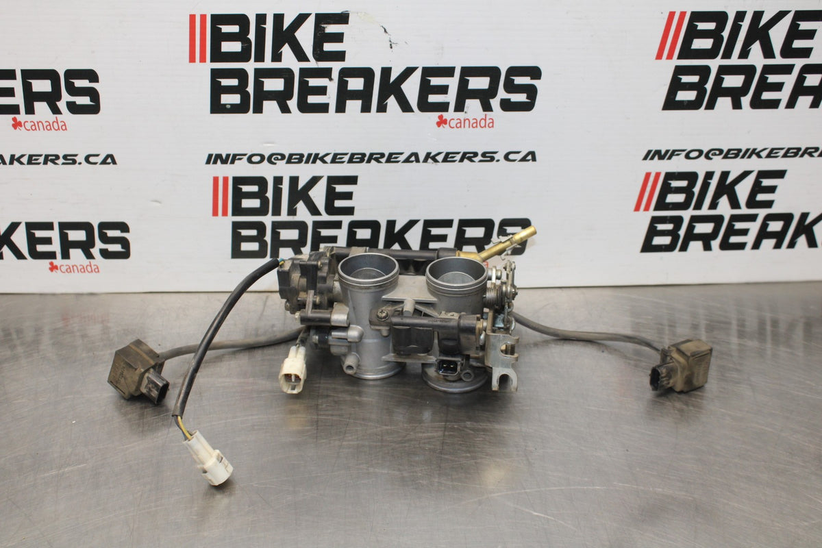 2006 Suzuki Boulevard C90 THROTTLE BODY BODIES BB849